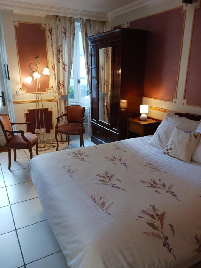 Hotel La Cognette A 25 Kilometres De Chateauroux Et 30 Kilometres De Bourges イスダン エクステリア 写真
