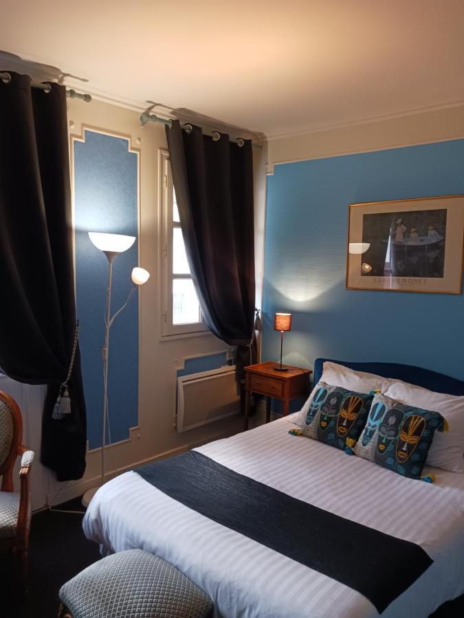 Hotel La Cognette A 25 Kilometres De Chateauroux Et 30 Kilometres De Bourges イスダン エクステリア 写真